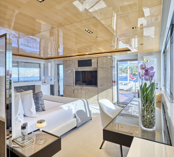 Master Suite Office Space