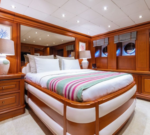 Double Cabin