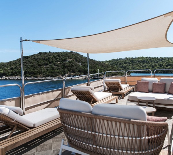 Exterior Relaxation Area