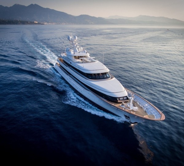 Superyacht VASSA