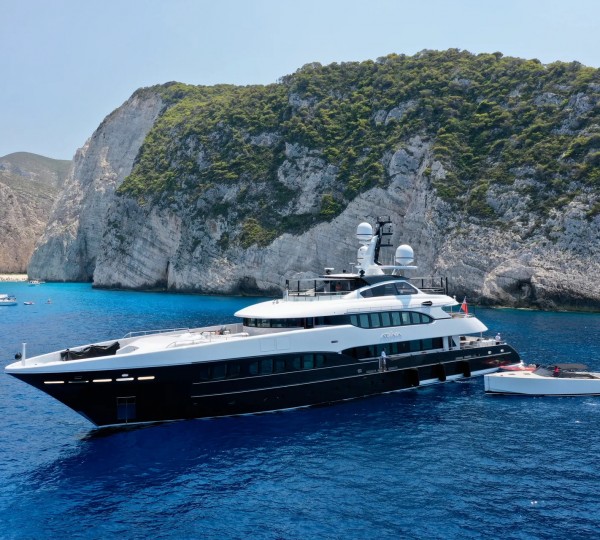 Motor Yacht ATINA