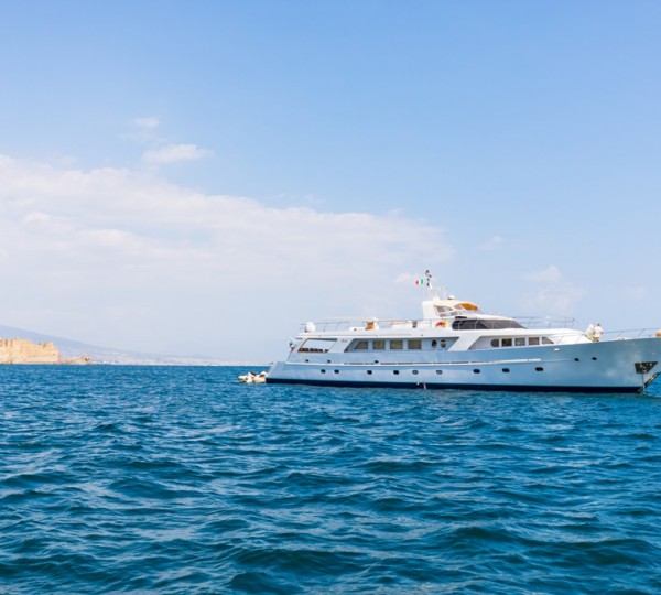 Motor Yacht GITANES