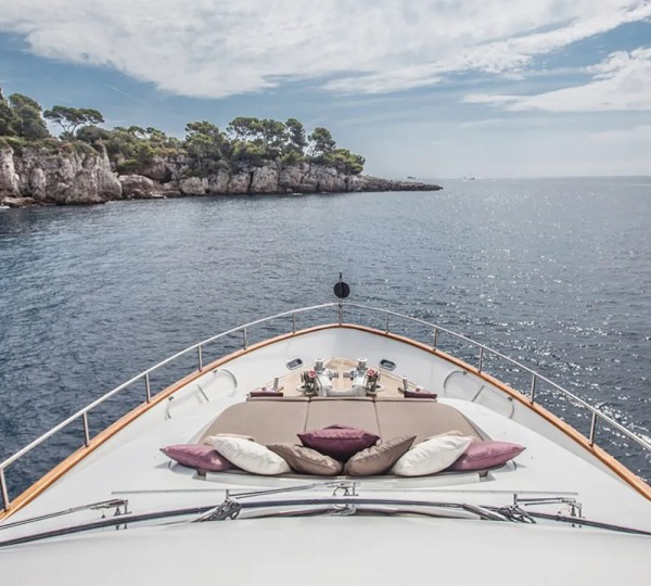 Foredeck View Forward