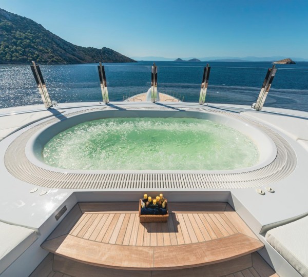 Jacuzzi On Sun Deck