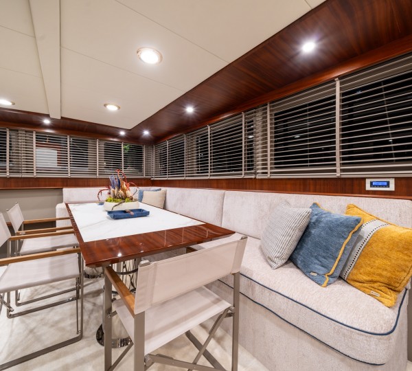 Main Salon Dining Evening