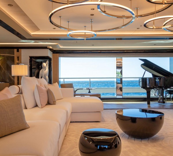 Main Deck Salon Alternative View