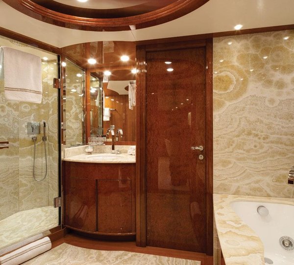 Master ensuite