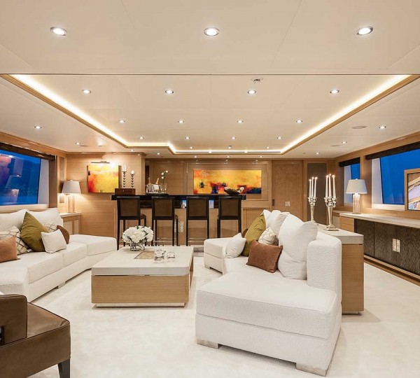 Interior - Sky Lounge