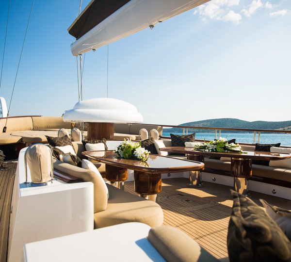 Aft Deck Social Areas