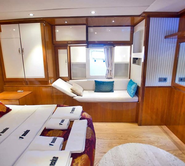 Akasya Stateroom