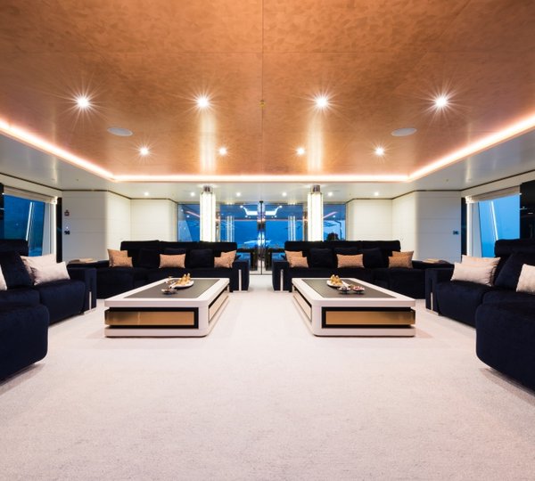 Bridge Deck Upper Saloon