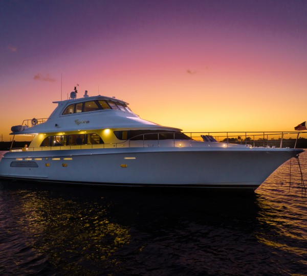 EQUINOX X Yacht For Charter