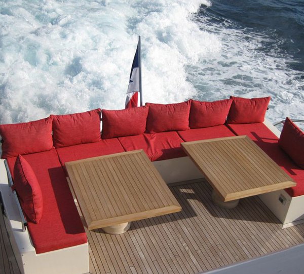 EXTERIOR - OPEN DECK