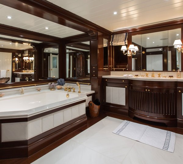 En Suite Bathroom In Master Suite