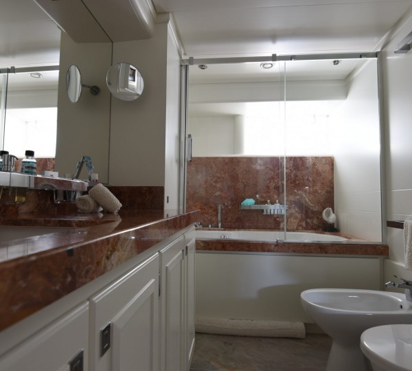 Ensuite Bathroom