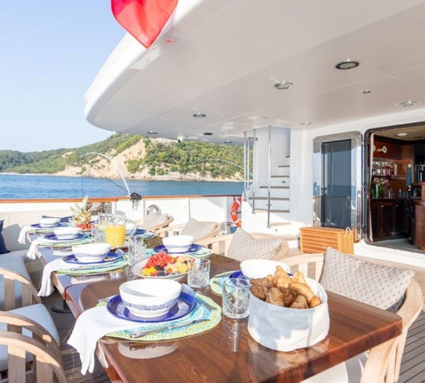 Exterior Dining Area