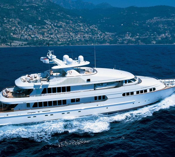 Exterior_Running_Shot