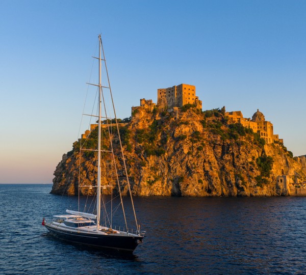 Genevieve © YachtShot