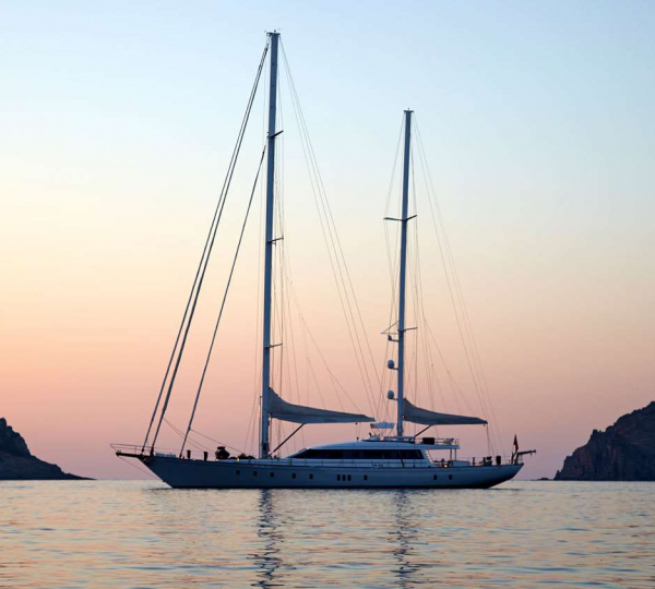 Glorious II Sailing Yacht