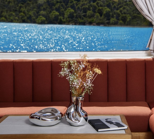 Interior Relaxation Area 06