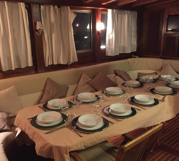 Lady Christa Charter Gulet Dining