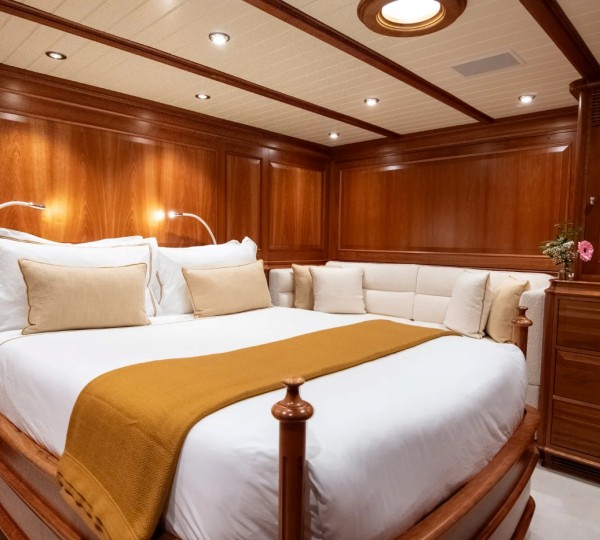 Lower Deck Guest Suite