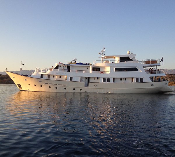 Luxury Superyacht La Perla