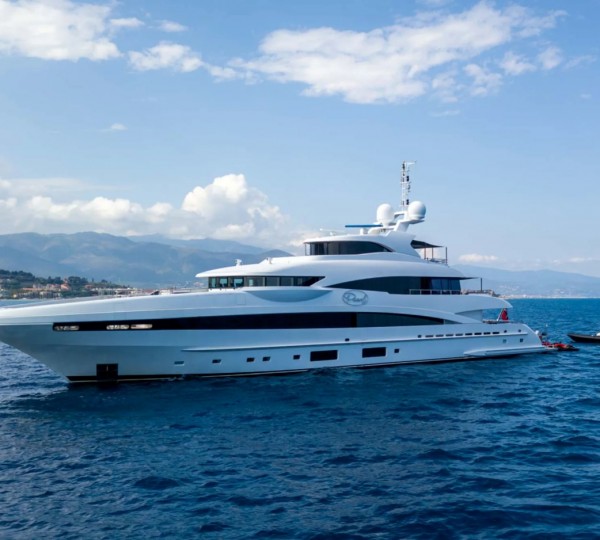 Luxury Superyacht PEARL