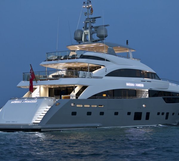 Motor Yacht IMPERIAL PRINCESS BEATRICE By Sunseeker - Aft Profile Anchored