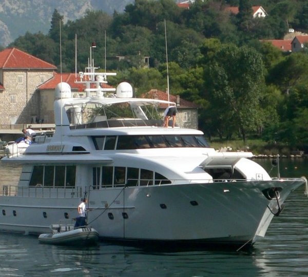 Motor Yacht Harmony