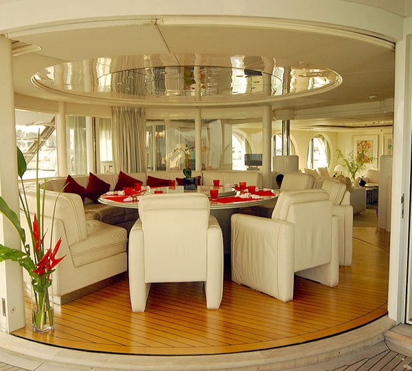 Motor Yacht Lady Arraya -  Dining