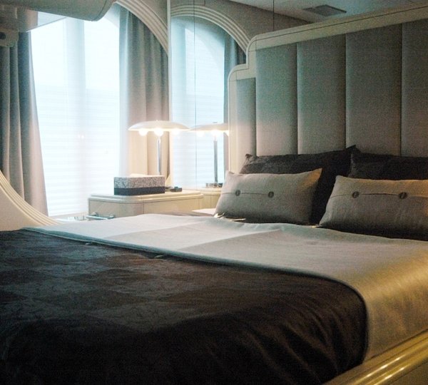 Motor Yacht Lady Arraya -  Guest Cabin