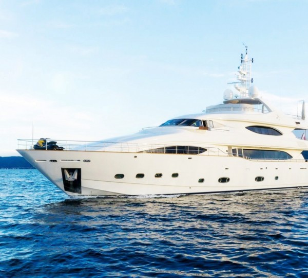 Motoryacht ESCAPE