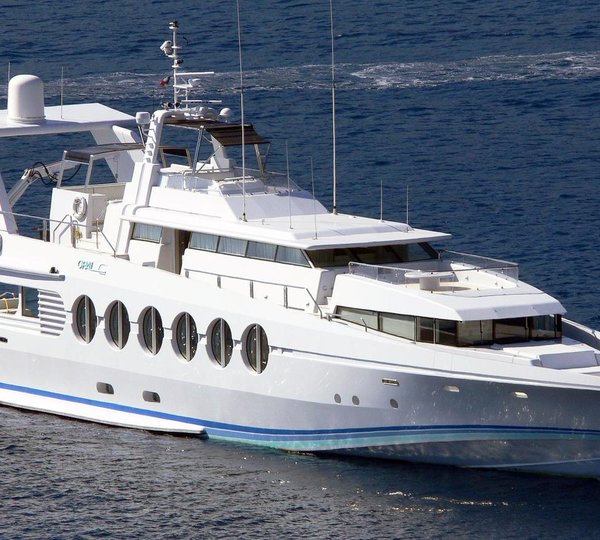 Oceanfast Lady Array