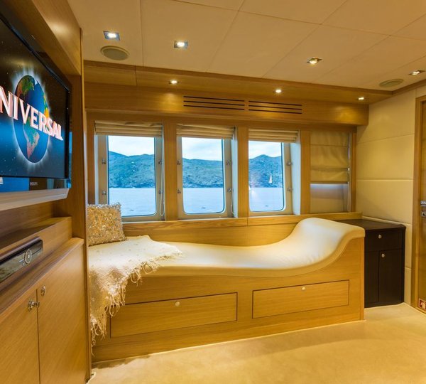 Master cabin seating