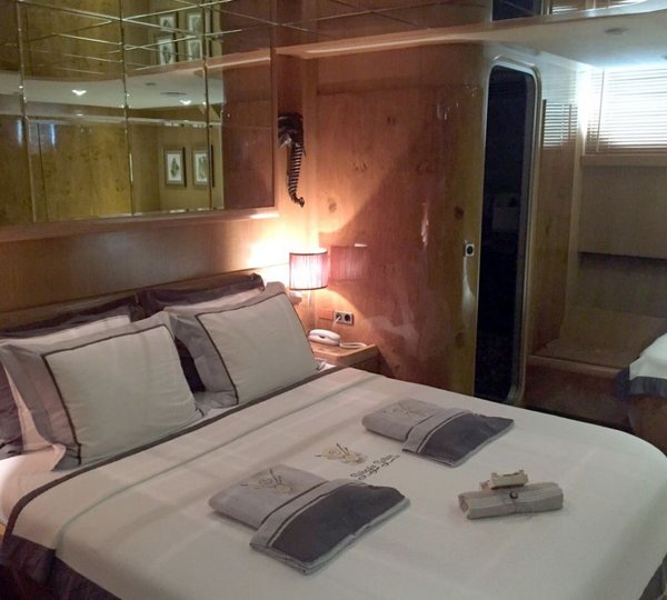 SUHEYLA SULTAN Guest Suite Double