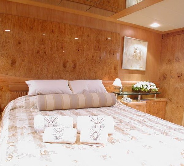 SUHEYLA SULTAN Double Cabin