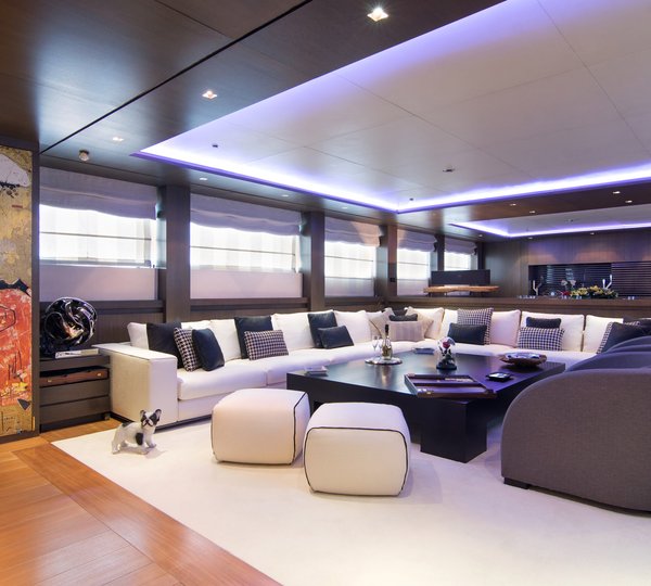 Saloon With Large Sofa And Armchairs