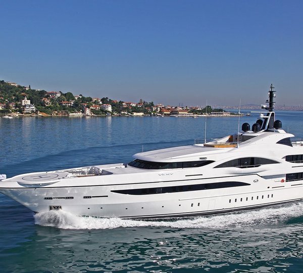 Quantum Of Solace Yacht Charter Details Proteksan Turquoise Charterworld Luxury Superyachts