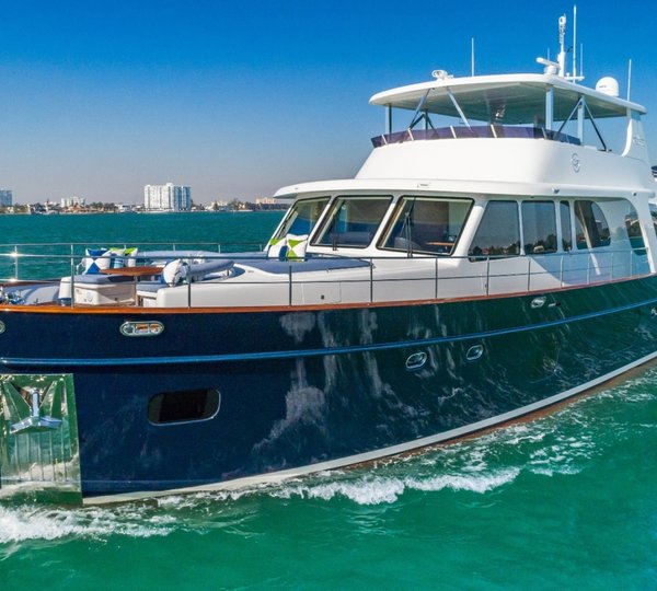 Vicem Motor Yacht MONI - Main Shot