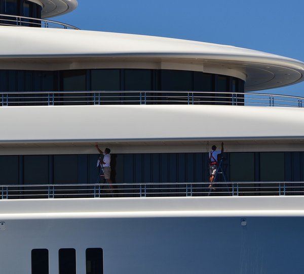 Yacht ECLIPSE By Blohm & Voss - Detail