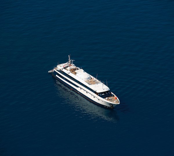 Yacht HARMONY G - Porfile 