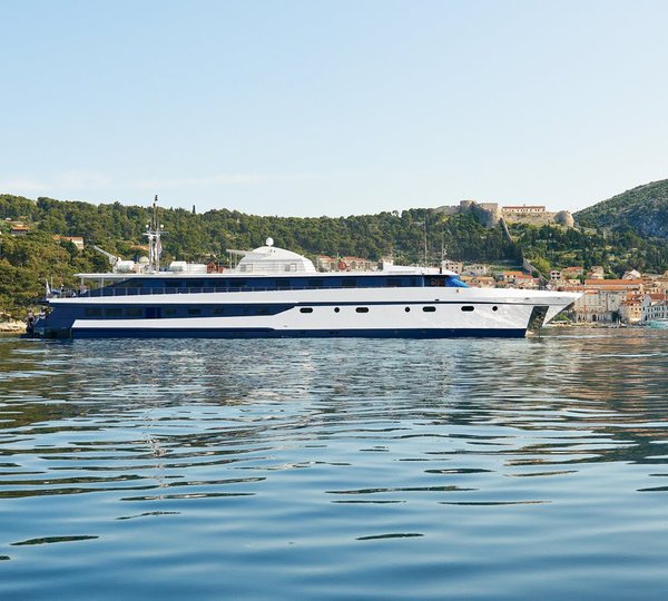 Yacht HARMONY G - Porfile