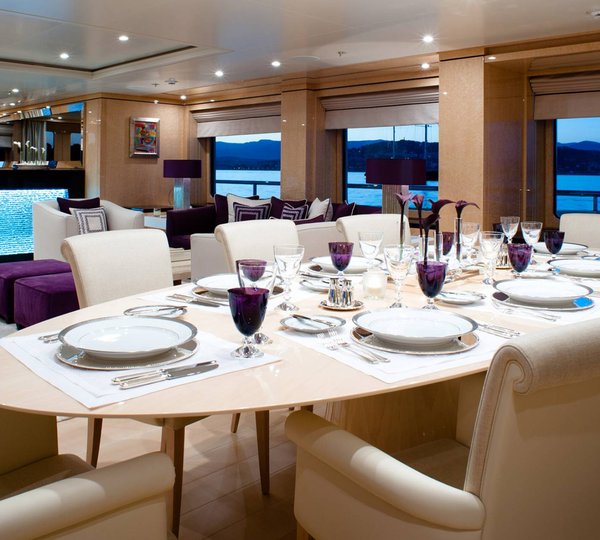 Yacht STEP ONE An Amels 180 LE - Dining