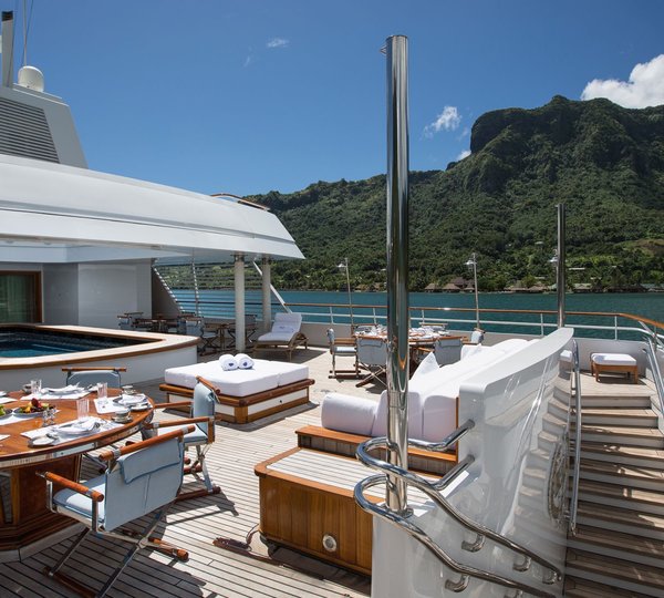 Aft Deck Al Fresco Dining