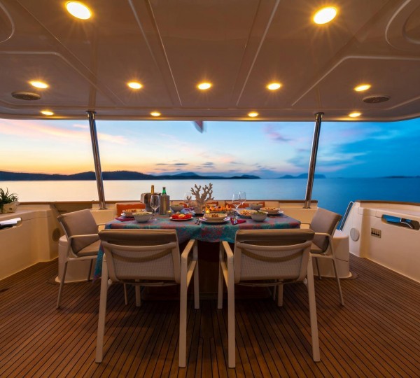 Dining Area Al Fresco