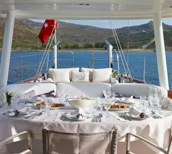 Exterior Dining Area