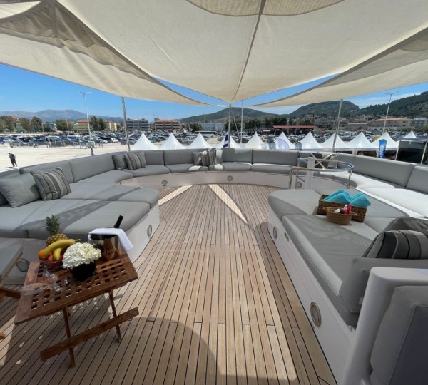 Exteriror Relaxation Area