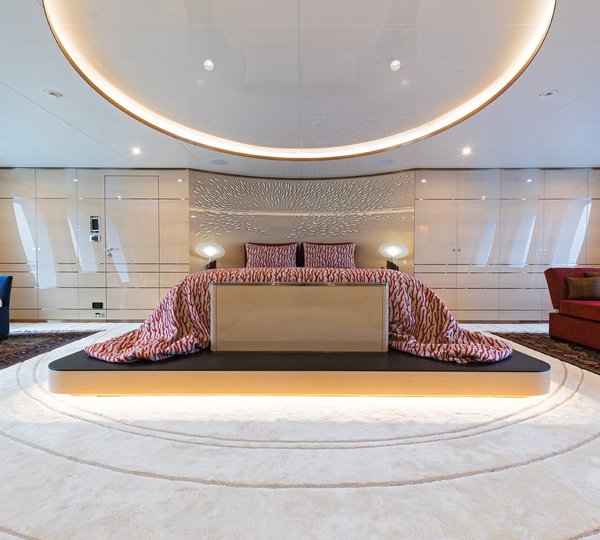 Full Width Owner Suite