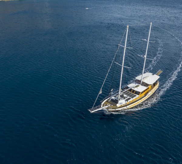 Luxury Superyacht ANDEO